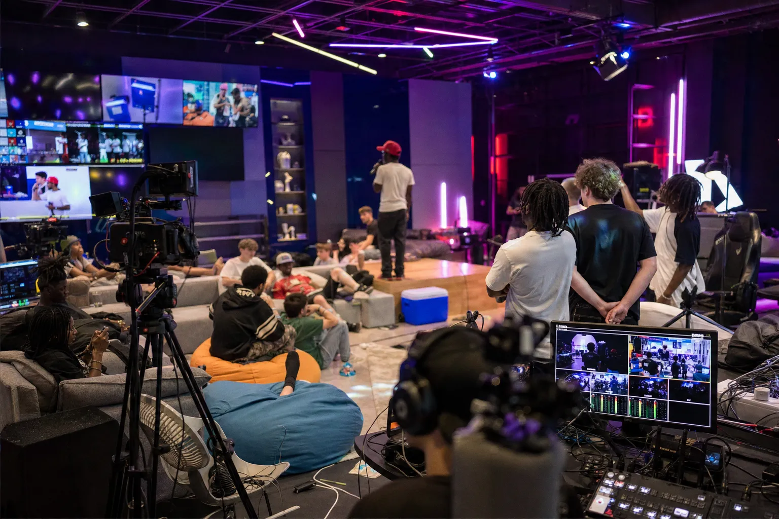 Итоги Streamer University 2026: почему лагерь Кая Сената превратился в реалити-шоу со скандалами
